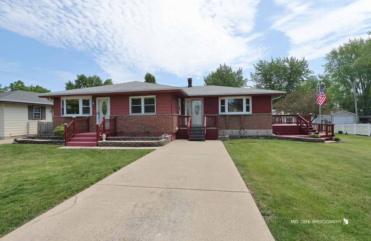 2019 Gilboa Avenue, Zion, IL 60099 - #1