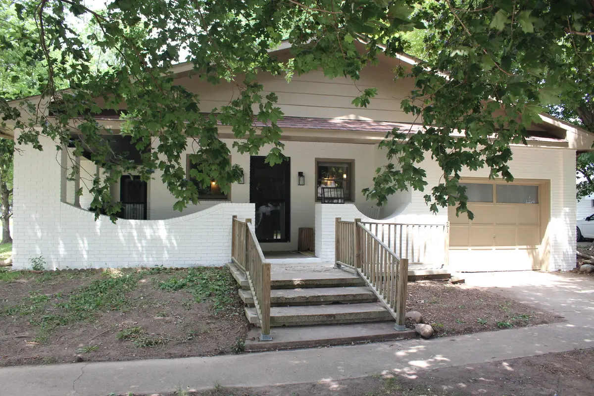 21 Ash Street, Weldon, IL 61882 - #1