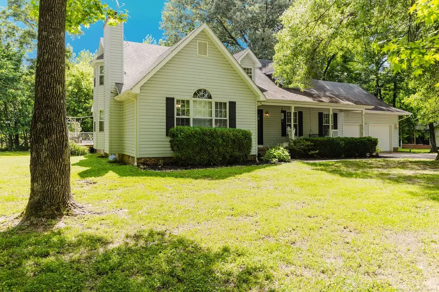 1816 Calico Road, Marion, IL 62959 - #2