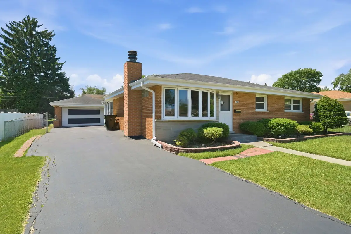 498 Gilbert Drive, Wood Dale, IL 60191 - #1