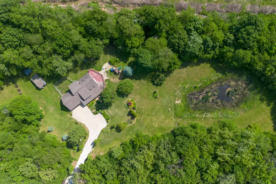 951 26th Street, La Salle, IL 61301 - #3