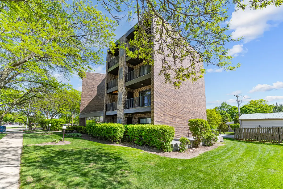 5019 Mulford Street #201, Skokie, IL 60077 - #1
