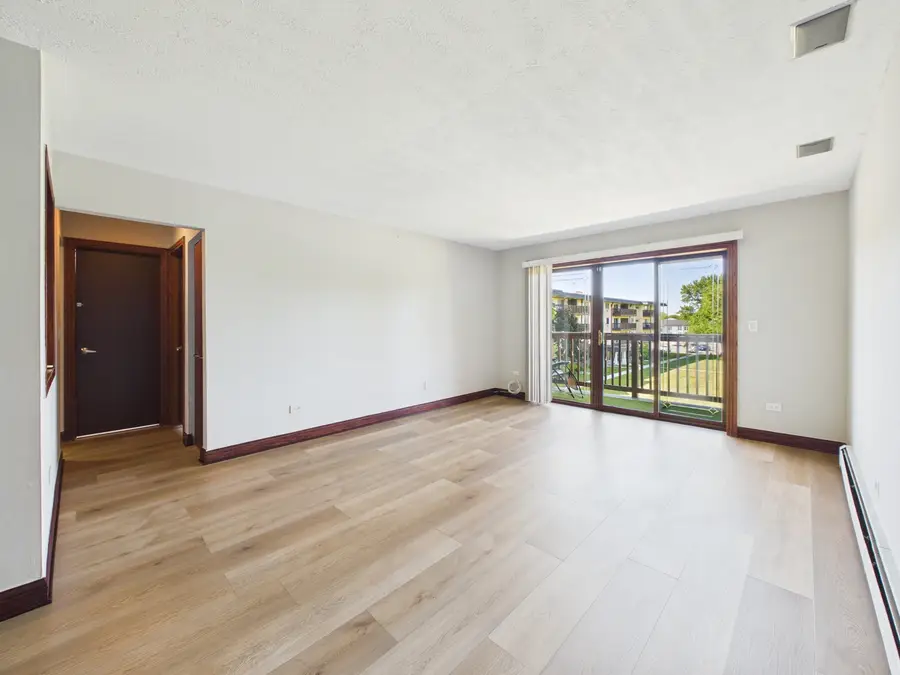 2222 S Goebbert Road #358, Arlington Heights, IL 60005 - #3