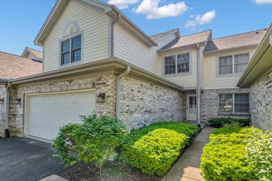 5454 Ashbrook Place, Downers Grove, IL 60515 - #2