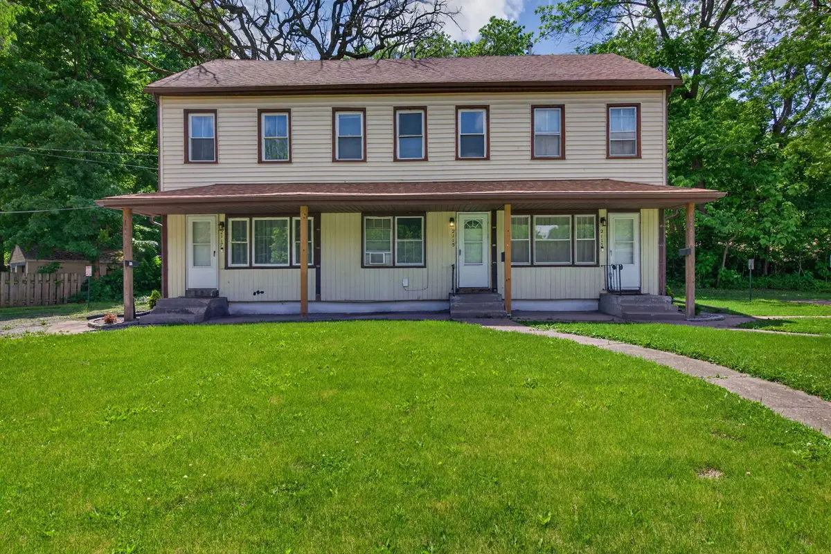 2113, 2115, 2117 Kirkwood Boulevard, Davenport, IA 52803 - #1