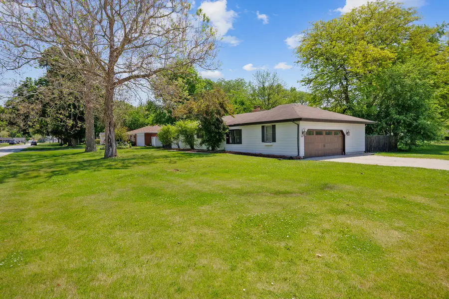 2158 Pleasure View Road, Aurora, IL 60506 - #3
