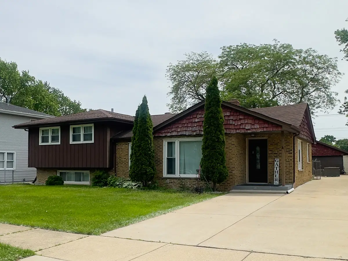 6709 W 88th Place, Oak Lawn, IL 60453 - #1