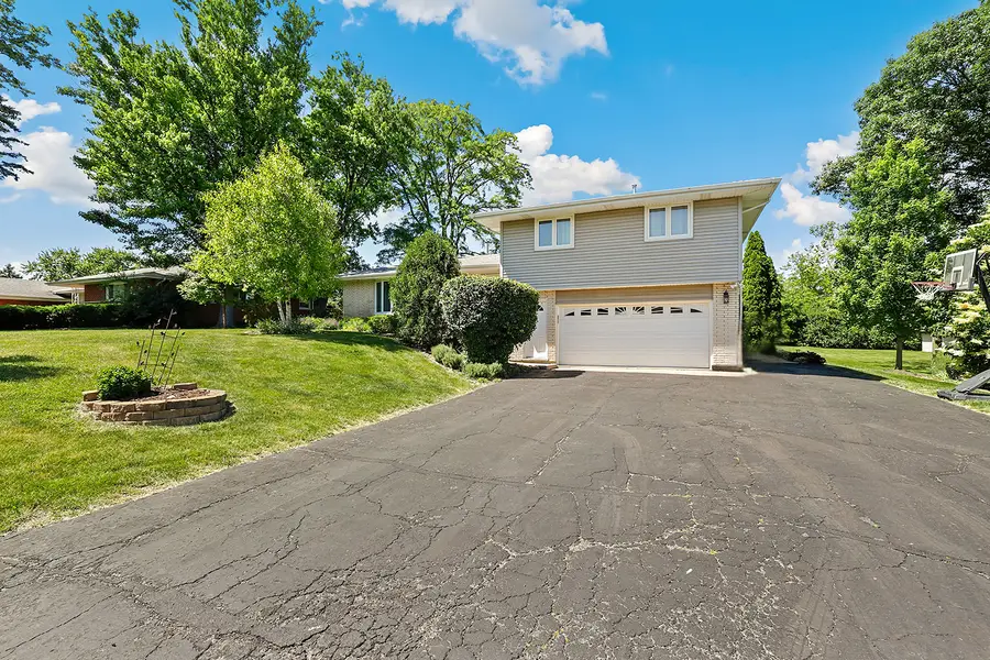 1240 117th Street, Lemont, IL 60439 - #2