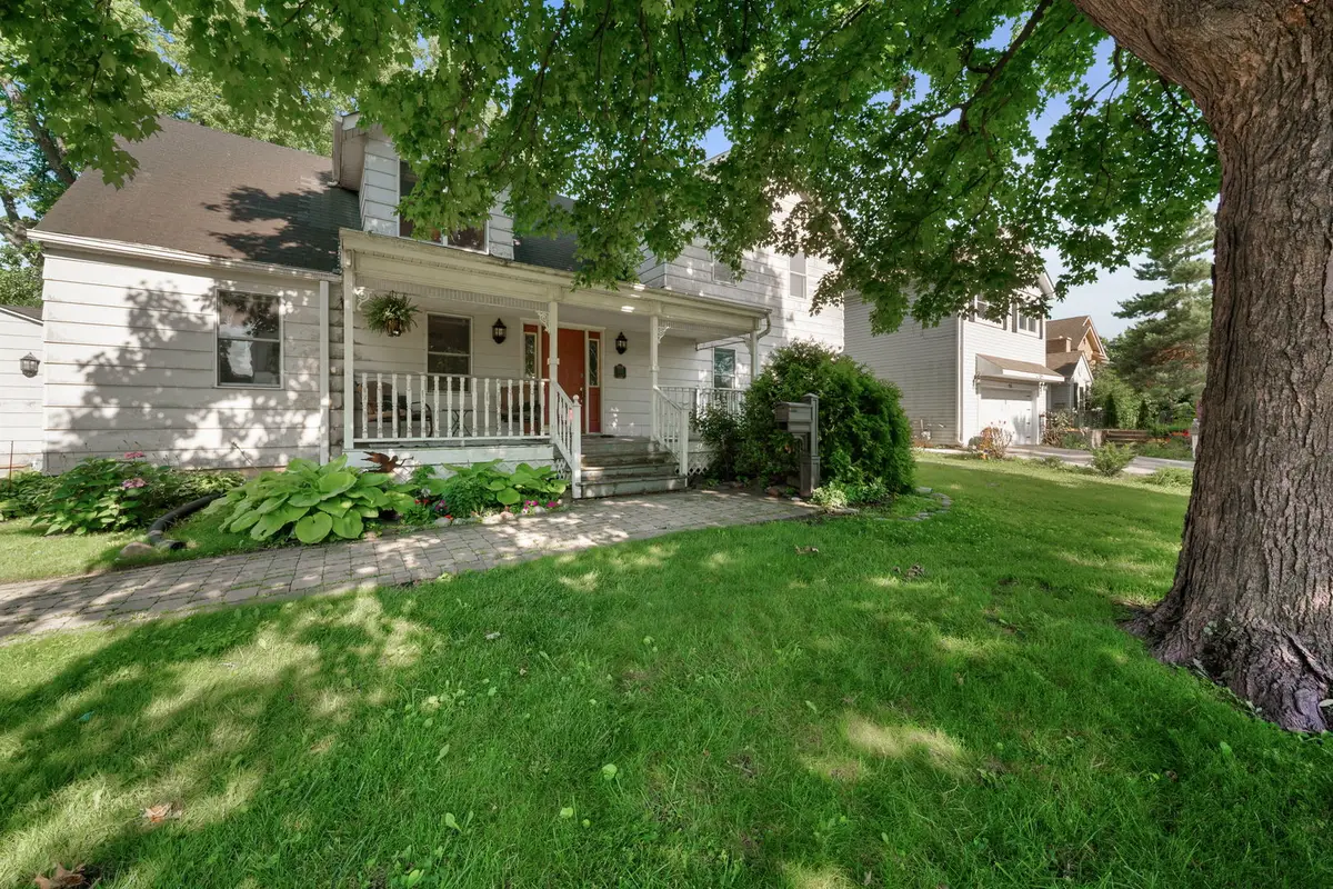 707 Glenshire Road, Glenview, IL 60025 - #1