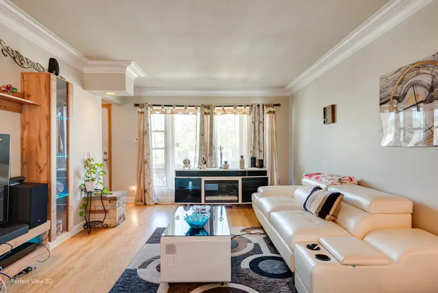 8745 S Euclid Avenue, Chicago, IL 60617 - #3