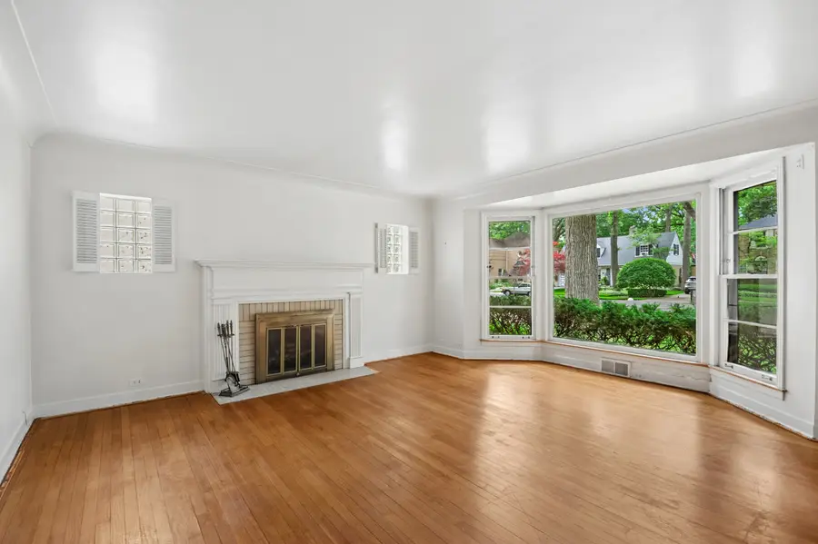 6964 N Tonty Avenue, Chicago, IL 60646 - #3