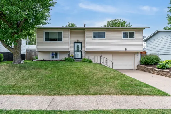 2234 Jebens Avenue, Davenport, IA 52804
