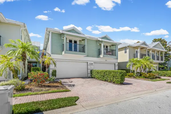 1875 Bridgepointe Circle #31, Vero Beach, FL 32960