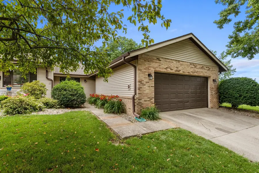 2005 Eagle Ridge Court #D, Urbana, IL 61802 - #2