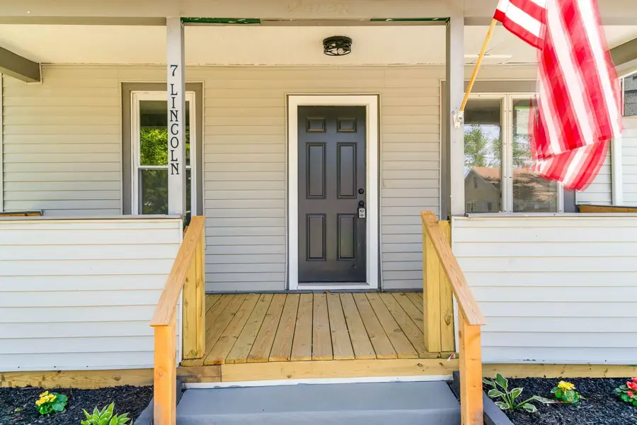 7 Lincoln Street, Harvard, IL 60033 - #3