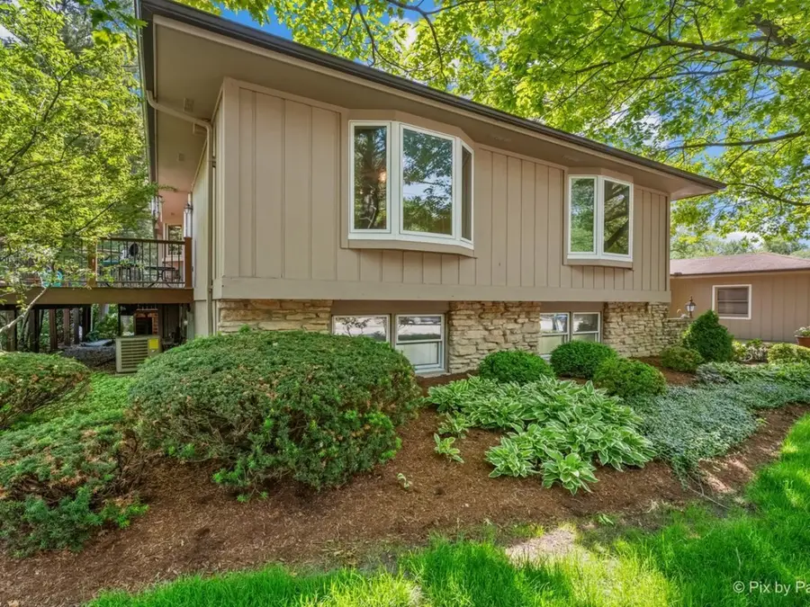 911 Western Avenue, Geneva, IL 60134 - #2