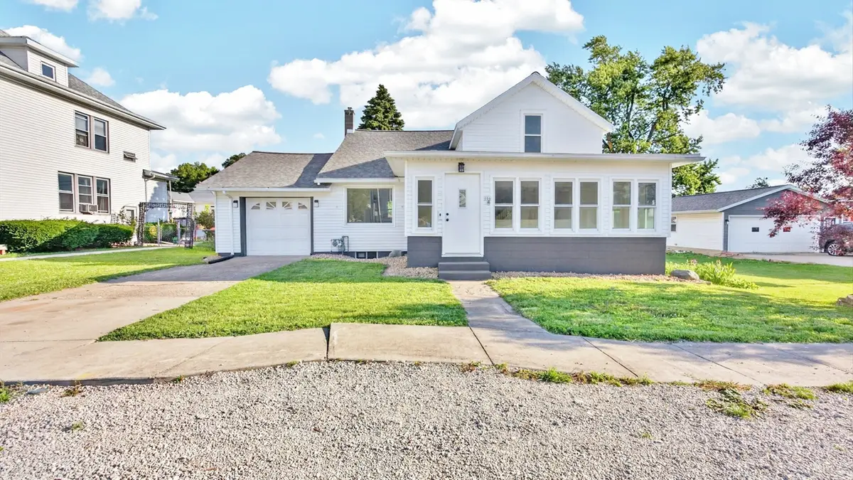 106 W North Street, Danvers, IL 61732 - #1