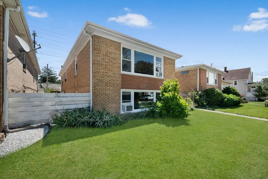223 30th Avenue, Bellwood, IL 60104 - #2