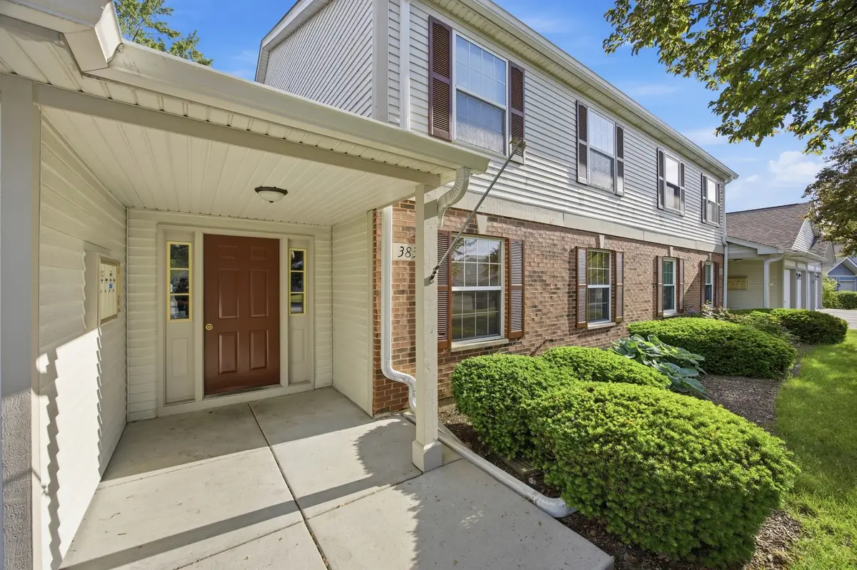 383 Woodview Circle #A, Elgin, IL 60120 - #1