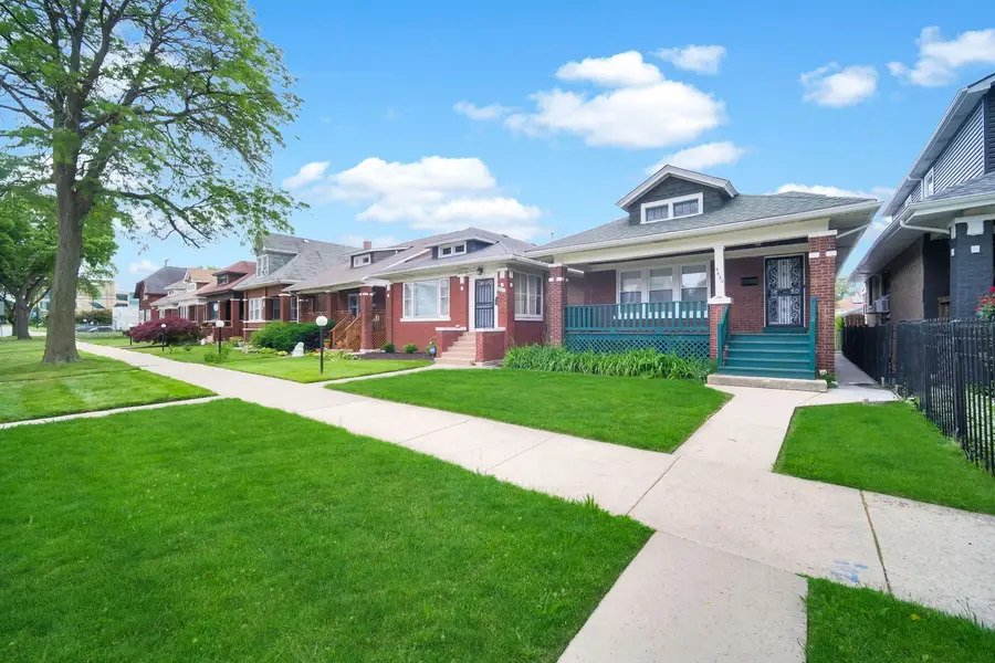 9420 S Saint Lawrence Avenue, Chicago, IL 60619 - #2