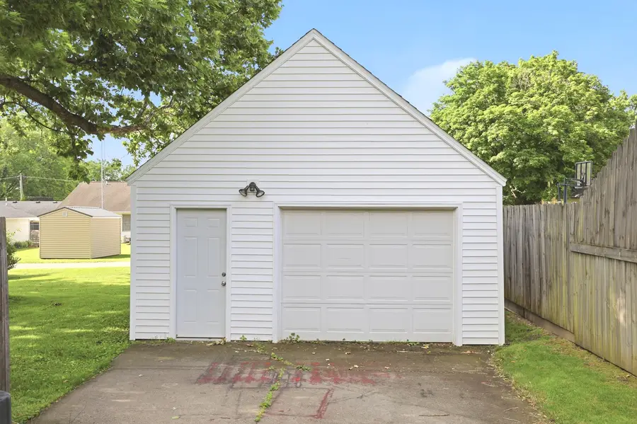 1014 Steinman Street, Dixon, IL 61021 - #3