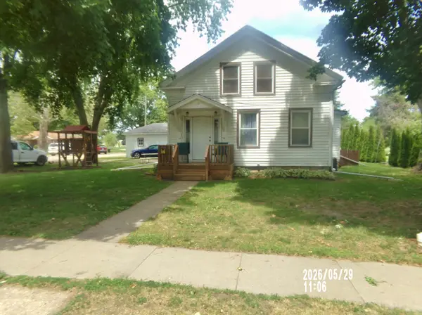 24 W Division Street, Amboy, IL 61310