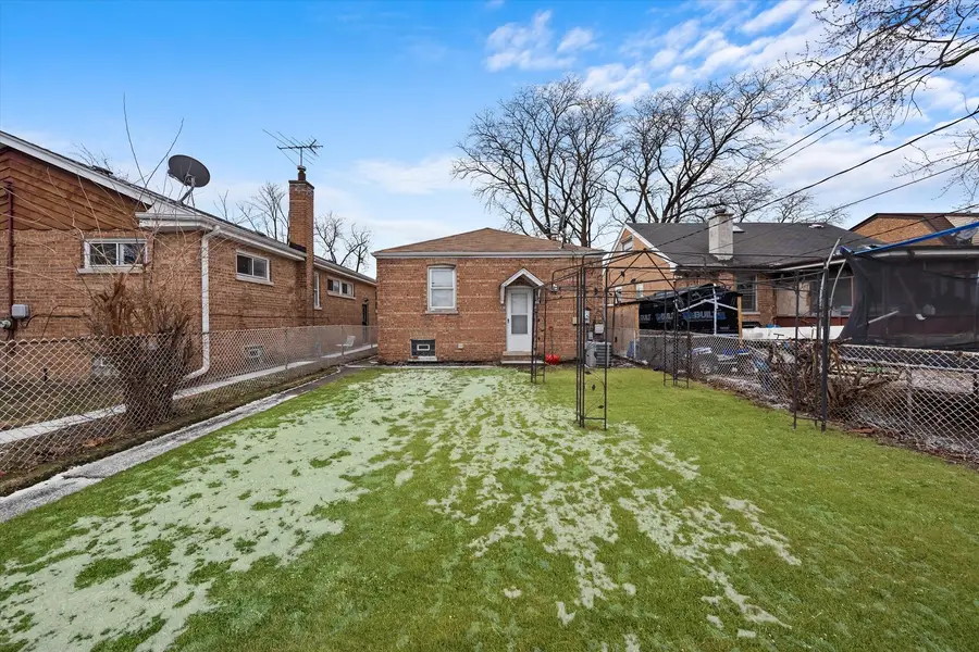 14315 S Lowe Avenue, Riverdale, IL 60827 - #3