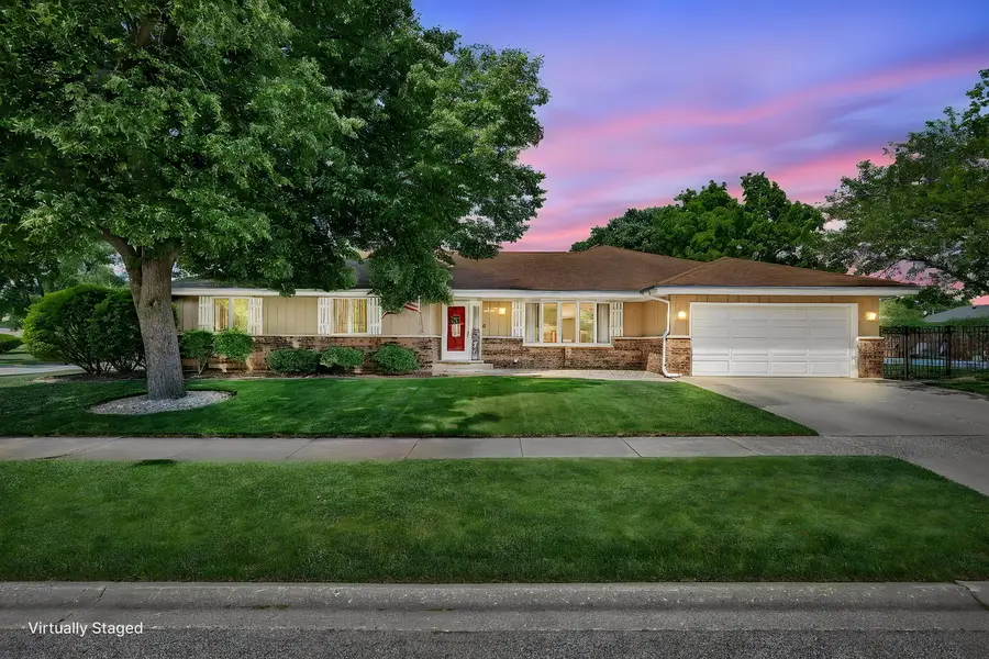 417 Greenfield Road, Shorewood, IL 60404 - #2