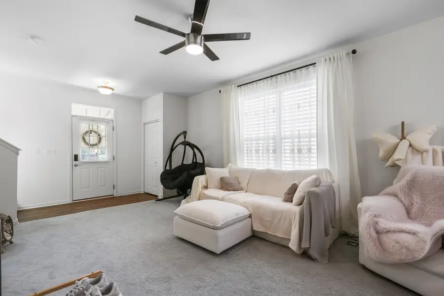 3633 Hyde Park Court, Elgin, IL 60124 - #3