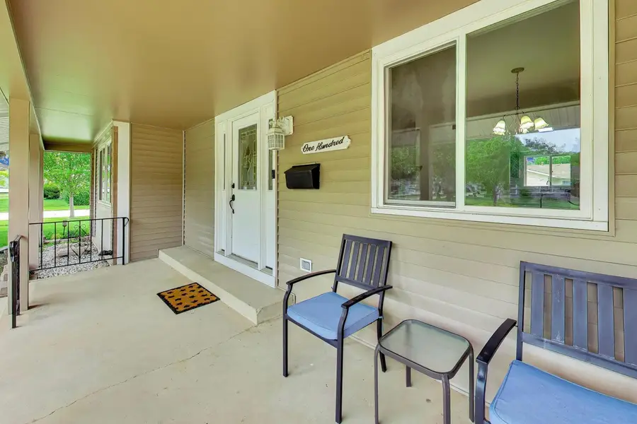100 Kenilworth Avenue, Elk Grove Village, IL 60007 - #2