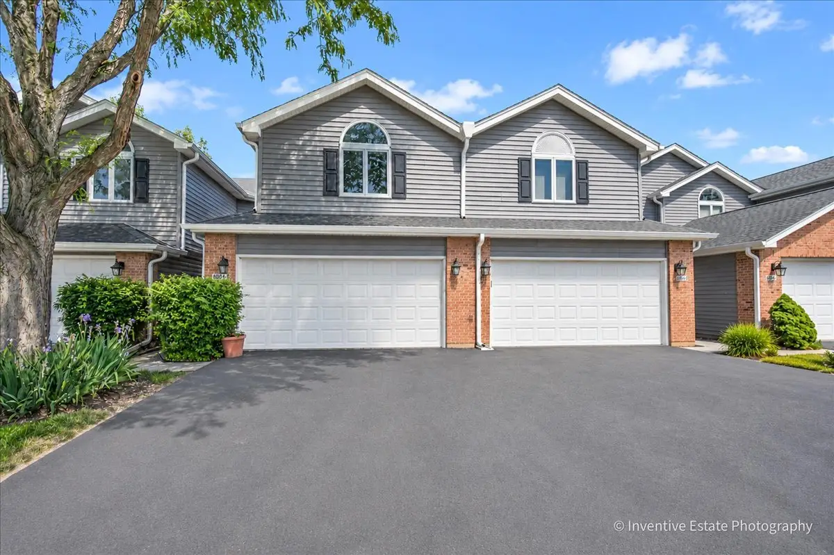 8304 Highpoint Circle #B, Darien, IL 60561 - #1