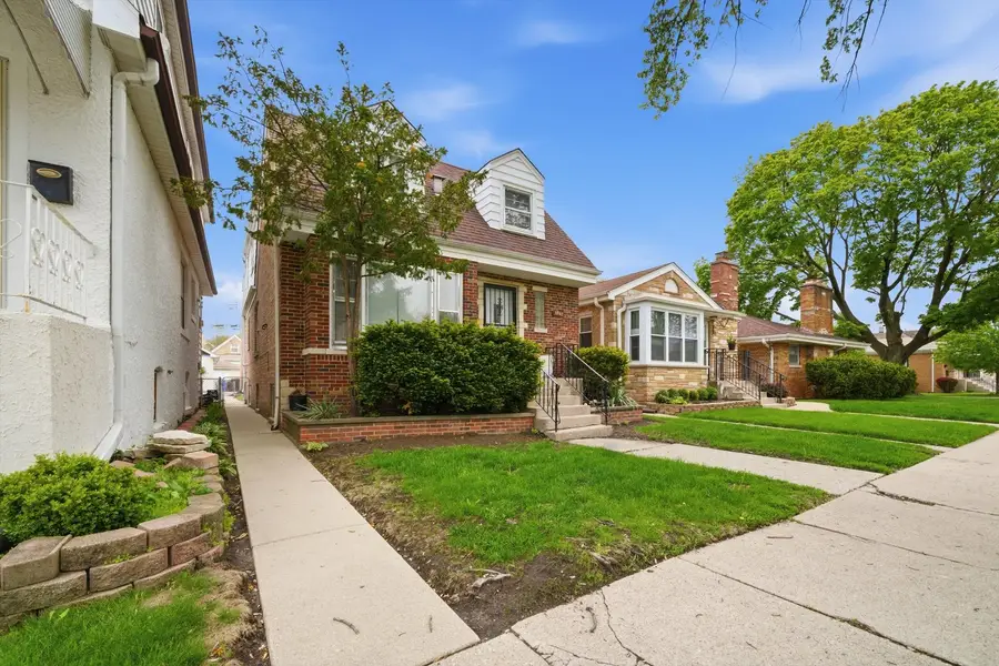 3907 N Nottingham Avenue, Chicago, IL 60634 - #2
