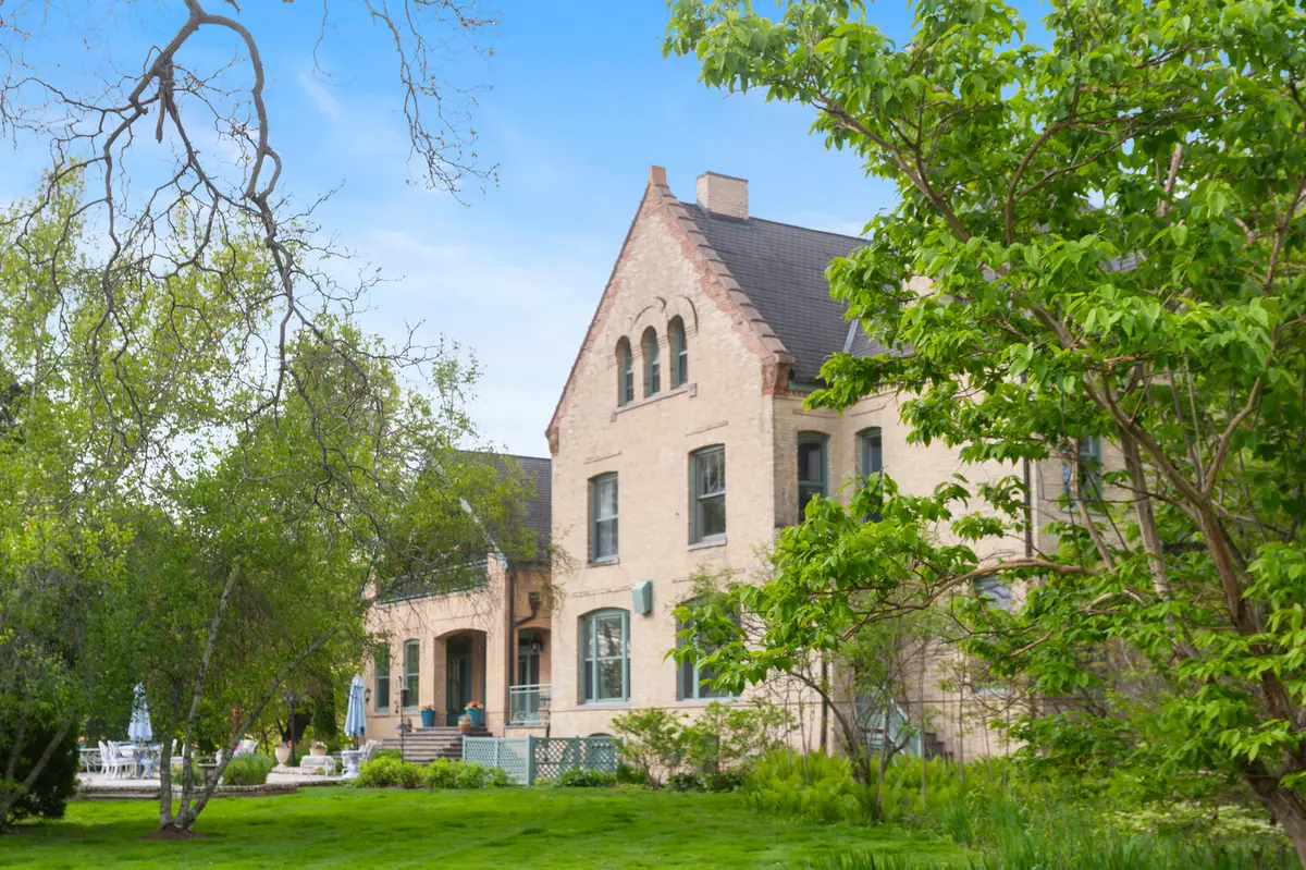 34 Logan Loop, Highland Park, IL 60035 - #1