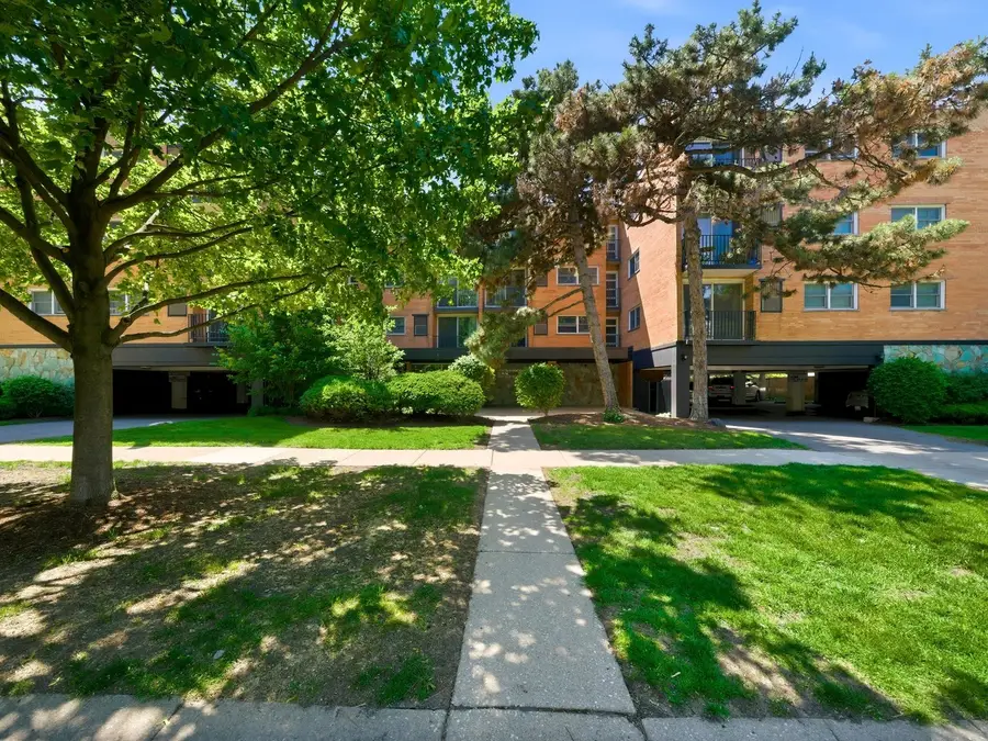 333 S East Avenue #306, Oak Park, IL 60302 - #3