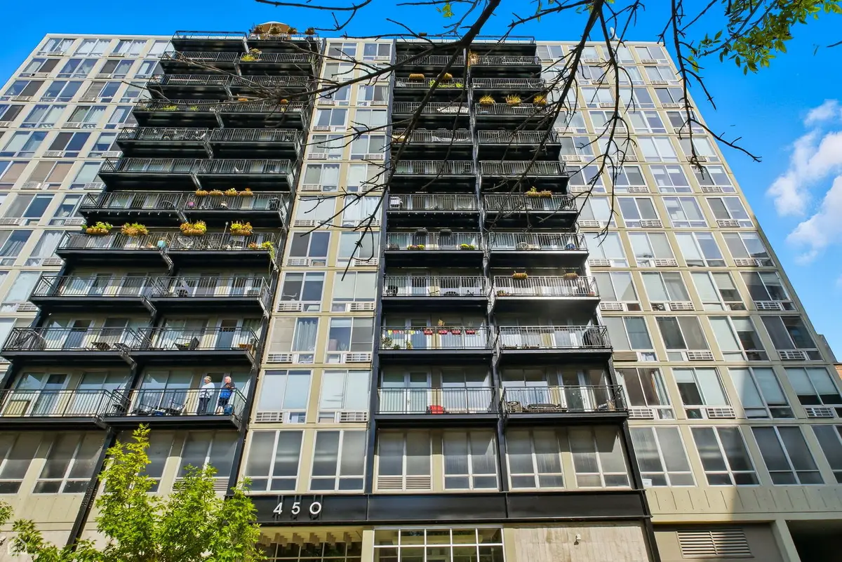 450 W Briar Place #10H, Chicago, IL 60657 - #1