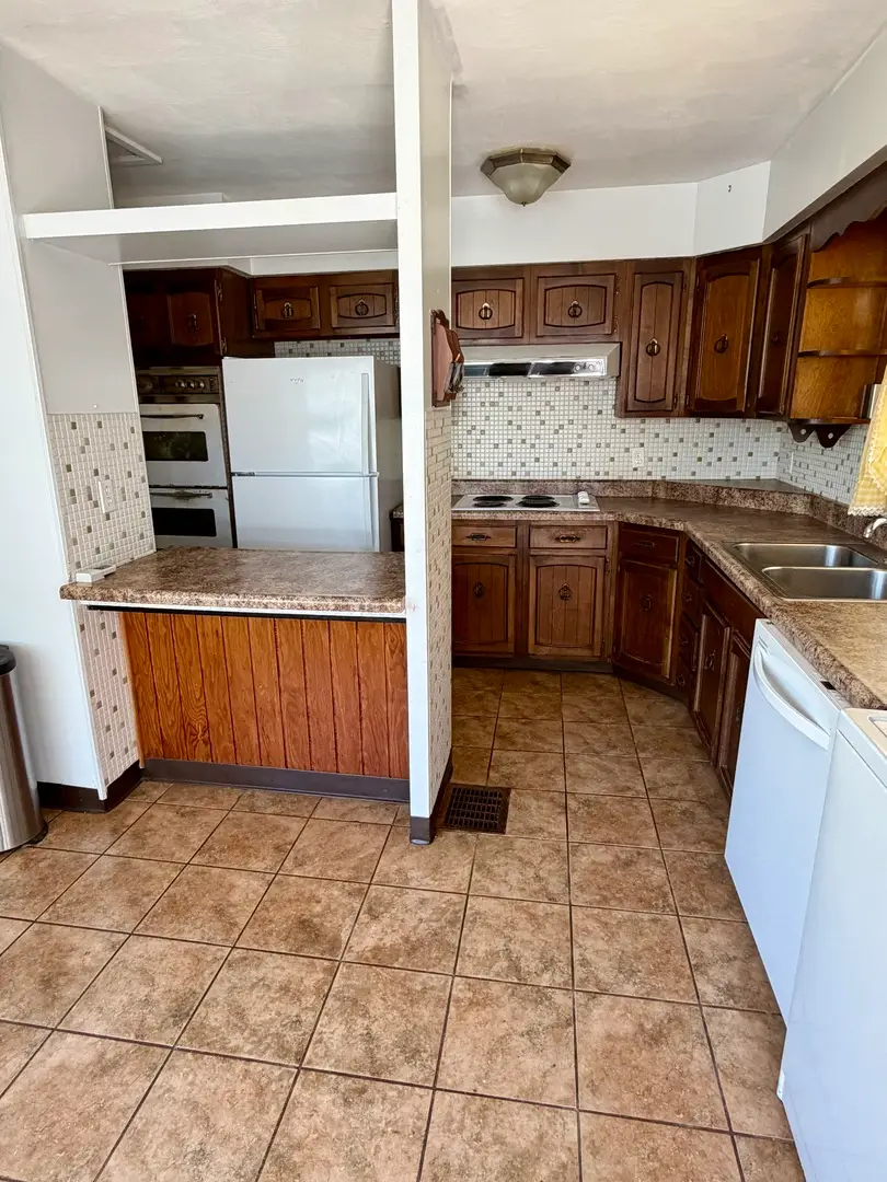 1331 S Pine Street, Centralia, IL 62801 - #3