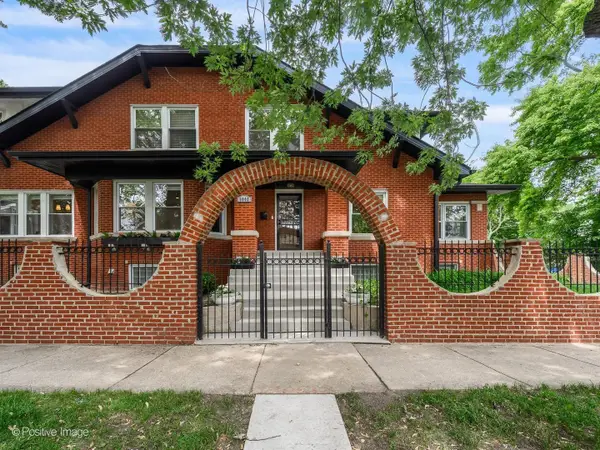 5002 N Central Park Avenue, Chicago, IL 60625