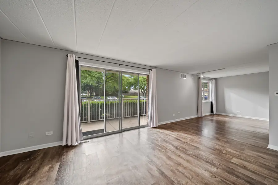 1102 Westover Lane #1B, Schaumburg, IL 60193 - #2