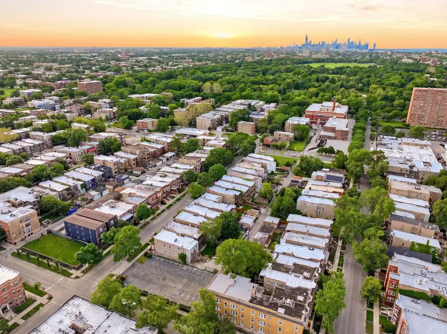 6127 S Champlain Avenue, Chicago, IL 60637 - #3