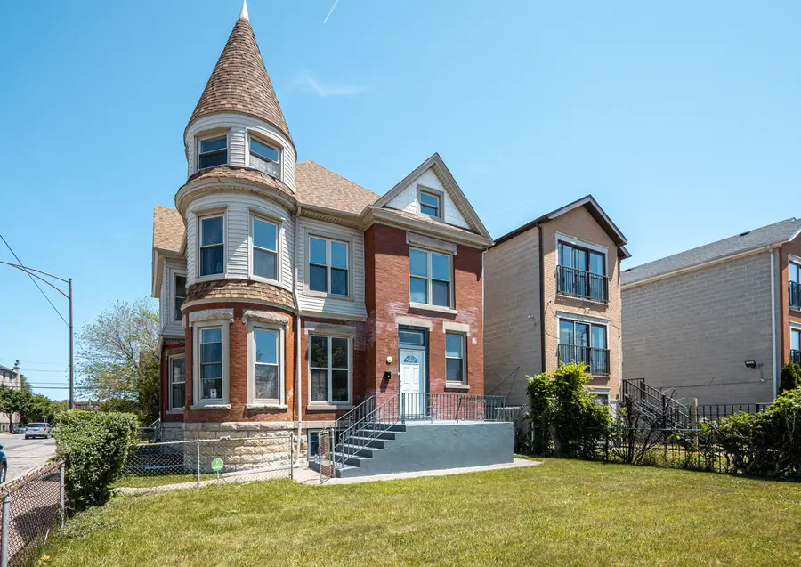 5901 S Indiana Avenue, Chicago, IL 60637 - #2