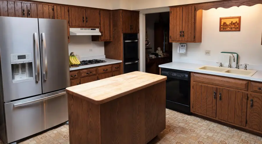 20450 N Meadow Lane, Deer Park, IL 60010 - #2