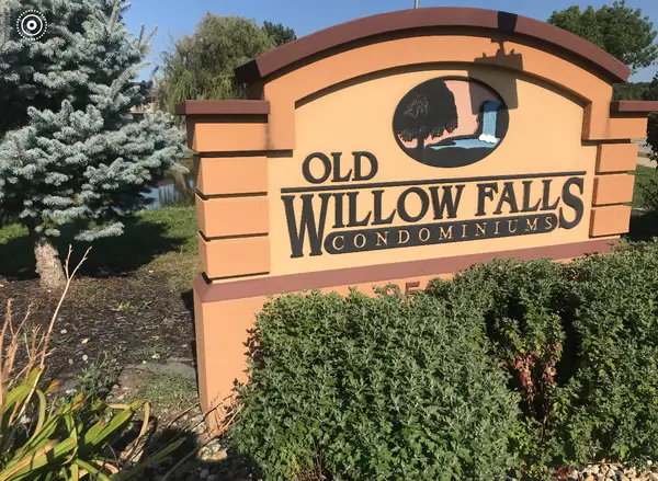 850 E Old Willow Road #116, Prospect Heights, IL 60070