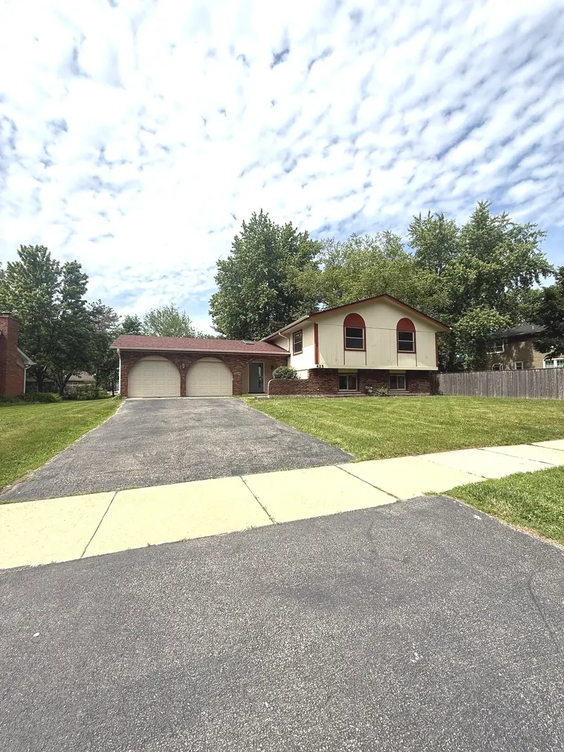 425 Carriage Hill Road, Naperville, IL 60565 - #2
