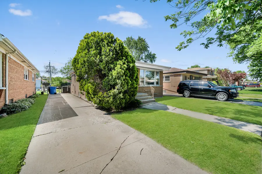 4313 W 77th Place W, Chicago, IL 60652 - #3