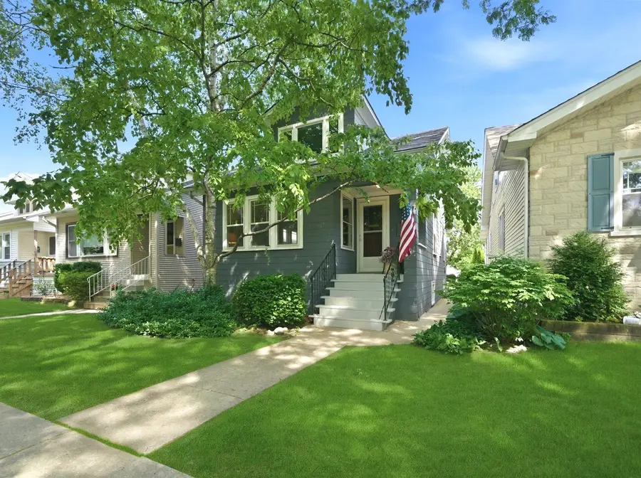 5733 N Marmora Avenue, Chicago, IL 60646 - #3