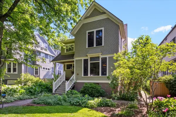 1805 Wesley Avenue, Evanston, IL 60201