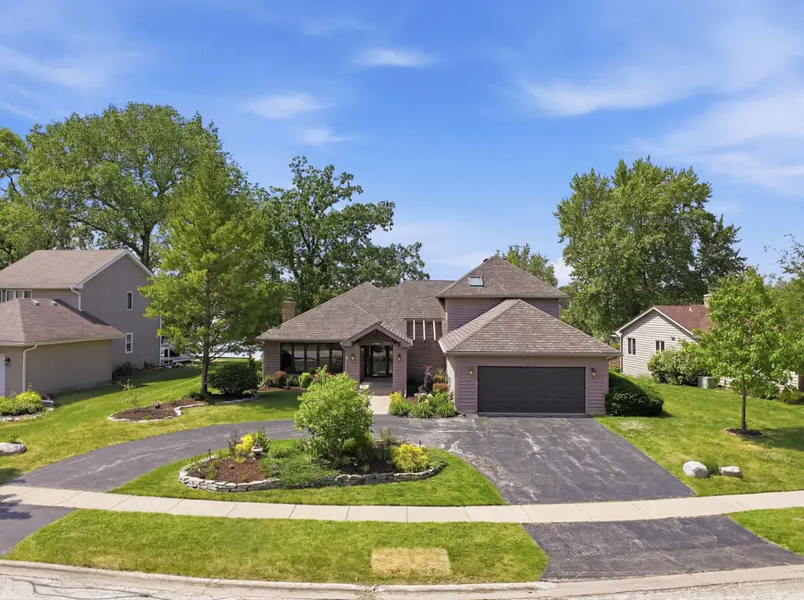 534 Whispering Pines Road, Lindenhurst, IL 60046 - #3