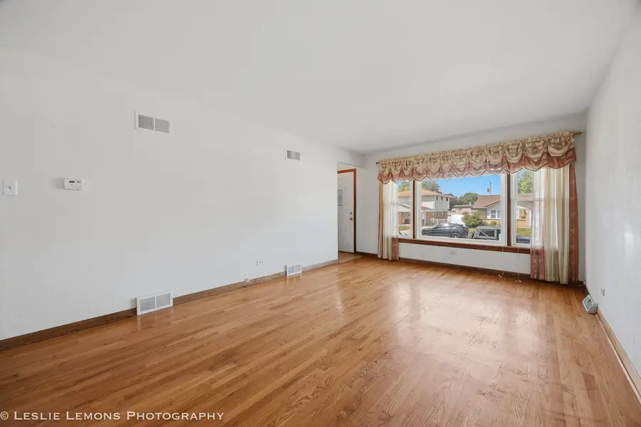 12213 S Hamlin Avenue, Alsip, IL 60803 - #3