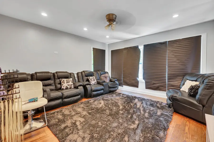 7010 S Wabash Avenue, Chicago, IL 60637 - #3