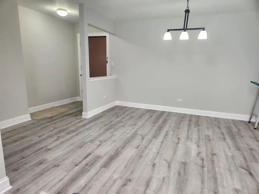 9242 Gross Point Road #107, Skokie, IL 60077 - #2